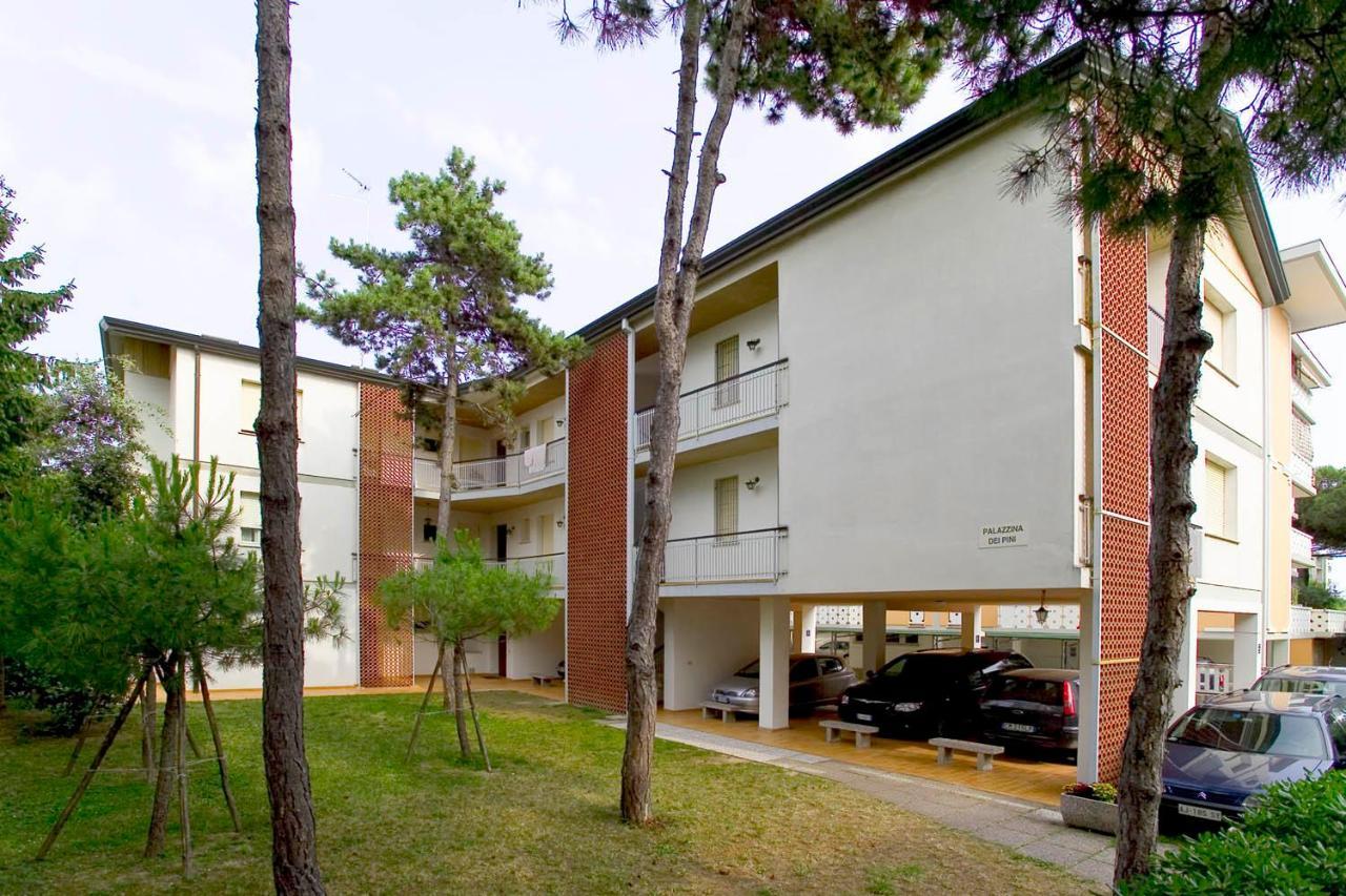 Appartamenti Dei Pini Bibione Exterior foto